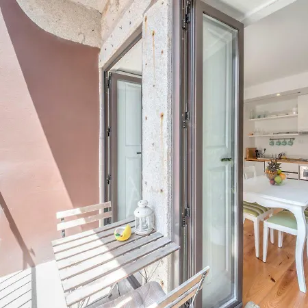 Look At Me - Serviced Lofts & Apartment